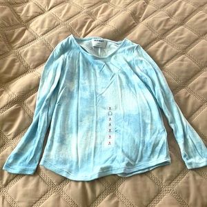 Brand new long sleeve shirt